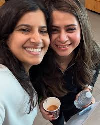 Yay I got to be her paparazzi…I mean chaperone today! 😎😘🥰😍 hangin' with  my fehmee and friends was a wonderful bonus!