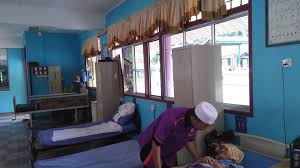 Hentian rumah jagaan dan rawatan orang tua al ikhlas dokumentari. Sinar Harapan Menjelang Tua Trdi News