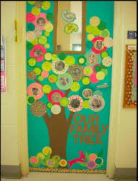 Black And White Classroom Decorating Ideas Circle Family Tree Classroom Door Design With Black White Photos Door Decorations Classroom Classroom Family Tree Preschool Classroom