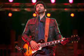 Watch Sunn Raha Hai Na Tu Full Video Song Aashiqui 2