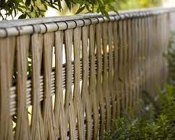 62 contoh pagar bambu keren / dan ternyata fungsi lain dari hiasan air terjun dari bambu ini memberi kesan sejuk alami, dan. Lingkar Warna 60 Inspirasi Desain Pagar Dari Bambu