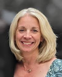 Debra Massey's Instagram, Twitter & Facebook