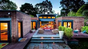 Uygun fiyat, taşınabilme olanakları gibi konularda avantajlar sağlaması nedeniyle prefabrik evlere büyük ilgi gösterilmektedir. Prefab House Modular Homes Celik Prefabrik Ev Modelleri Planlari Ornekleri Youtube