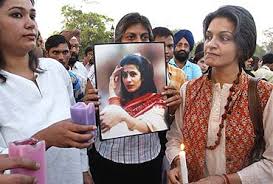 No one killed jessica is a 2011 bollywood film starring rani mukerji and vidya balan, produced by utv spotboy and directed by raj kumar gupta, who in february 2006, the court acquitted manu and other accused due to lack of sufficient evidence setting off a public outcry and widespread protests. The End Of Manuvaad