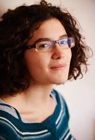 Top female scientists win international research bursaries