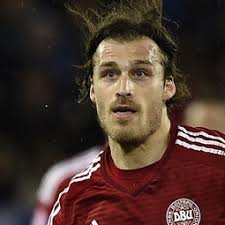 His wife, anne sviatchenko, is a former professional footballer and has played for team viborg's women's team, skovbakken ik, asa, celtic fc and the denmark national team. Erik Sviatchenko Spielerprofil Dfb Datencenter