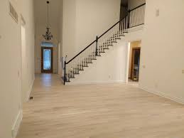 White Oak Flooring With Dura Seal Country White And A Matte Finish White Oak Floors Oak Floors Foyer Flooring