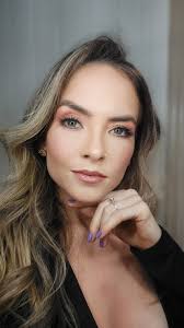 SANDY MÜLLER ▪︎ Maquiadora ▪︎ Medianeira, Pr. (@sandynauana.makeup) •  Instagram photos and videos