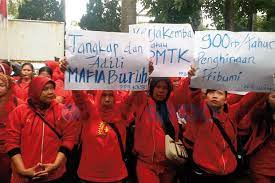 The americans have won four gold medals since women's soccer became an olympic sport in 1996. Buruh Eks Pt Wintai Garment Minta Pesangon Sesuai Aturan