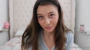 Leakslove on X: 🔥 Florescent - ASMR Roleplay College Girl 🔥 Like And  Retweet For More Video Every Day ! ❤️🔁 Florescent FlorescentASMR ASMR  Onlyfans Roleplay Teen CollegeGirl t.con6TWTHnyD4  X