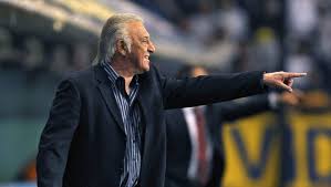 He played for racing club de avellaneda and huracán before becoming a manager. Picante El Duro Mensaje Del Coco Basile A Los Historicos De La Seleccion Argentina 90min
