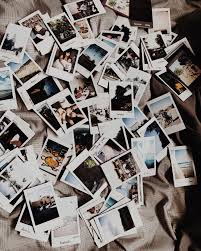 Encuentra este pin y muchos más en wedding polaroids, de rentfujiinstax. Pin On Polaroids
