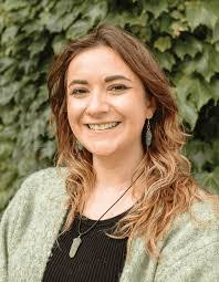 Natalie Kirsch's Instagram, Twitter & Facebook