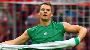 Manuel neuer, in full manuel peter neuer, (born march 27, 1986, gelsenkirchen, germany), german football (soccer) player who, as one of the game's leading goalkeepers, helped germany win the 2014 world cup; Vertrag Manuel Neuer Verargert Uber Fc Bayern Munchen