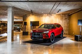 20 gloss black painted aluminum wheels with red accents. Here S Why Gm Didn T Make The New Chevrolet Blazer A Rugged Off Road Truck