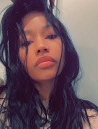 Papa and Mama Bear's family resemblance