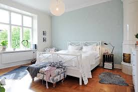 .show off your accent wall 8. 25 Bedroom Paint Ideas For Teenage Girl Roohome