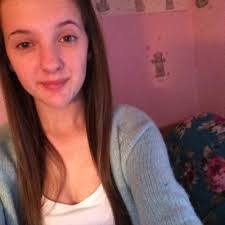 Caitlin Garry's Instagram, Twitter & Facebook