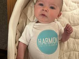 Say hello to to this beautiful offspring resulting from a Harmon  Entertainment wedding, Ella Wagner. I (Dave) did Abbey and Nathan's wedding  a couple years back and I'm so happy to see