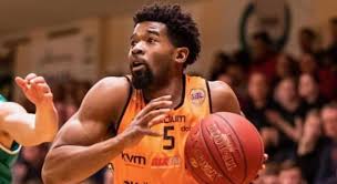 @fcporto #somosbasquetebol — basquetebol fpb (@fpbasquetebol) march 31, 2021. Shakir Smith Reforca Basquetebol Do Sporting