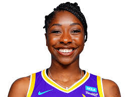 Ariel Mcdonnell's Instagram, Twitter & Facebook