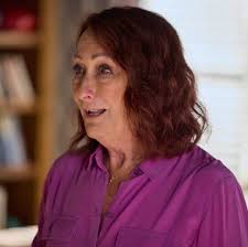 Coronation Street spoiler photos: Erica offers to help Izzy