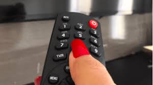 Voz do big fone download mp3 voz do big fone baixar gratis bbb big brother. Que Horas Vai Tocar O Big Fone Hoje No Bbb 21 Mais Nacional