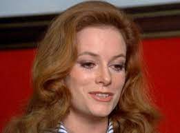  Luciana Paluzzi Wikidata