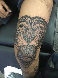 Black And Grey Tiger Knee Tattoo Tiger Knee Tattoo Tattoos Knee Tattoo
