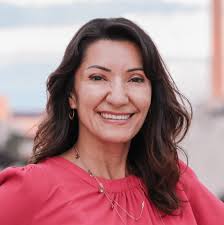 Melissa Cabello's Instagram, Twitter & Facebook