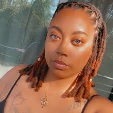 Angel Reese has officially won her first championship as a pro securing the  first title of the women's Unrivaled league💯 High School: 🏆🏆🏆🏆  College: 🏆 Pro: 🏆 WNBA champion next? 👀