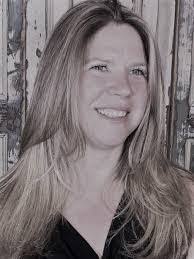 Ashley Chewning's Instagram, Twitter & Facebook