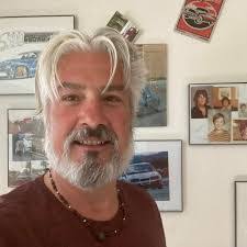 Russell Lum's Instagram, Twitter & Facebook