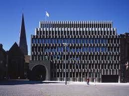 The difference between selling your home and failing to do so is the details. Bremer Landesbank Headquarters Projects Caruso St John Architects