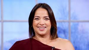 In recent weeks the former partner of the singer luis fonsi, adamari lópez, has made an impact in the world of social networks, with a image renewed, since it has been seen that she has lost some kilos, which at the time caused internet users to criticize her for her fatness. Even Luis Fonsi Reacted When He Saw Adamari Lopez Playing On The Beach With Alaia Archyde