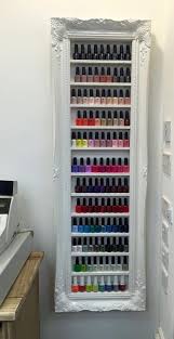 Suivez Nous Sur Instagram Pour Voir Plus De Contenu Relatif A La Beaute Et Au Maquillage Privates Nagelstudio Nagellack Aufbewahrung Nagellack Organisieren