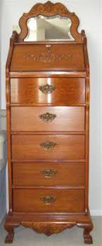 Pin By Fran Garrison On Furniture I Sell Victorian Bedroom Furniture Lexington Furniture Vintage Furniture