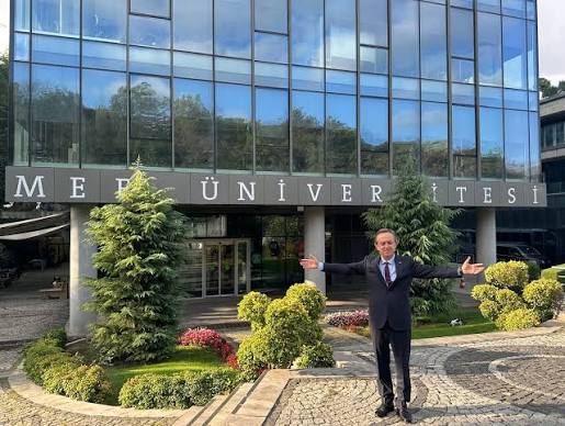 At MEF University the 2025–2026 academic year starts today! 🎉 Our Rector  Muhammed Şahin is on campus to personally welcome all our students. We are  excited to have our students back—let's make