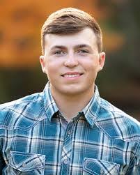 Aidan Curtis's Instagram, Twitter & Facebook