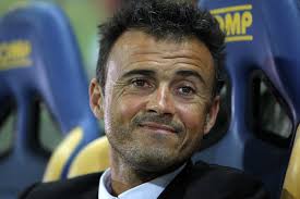 AS Roma manager Luis Enrique looks on before the Serie A match between Parma FC and AS Roma at Stadio Ennio Tardini ... - Luis%2BEnrique%2BParma%2BFC%2Bv%2BRoma%2BSerie%2Bg4Xnc1GVunbl