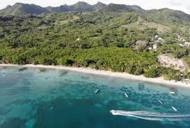 Kolumbien liegt im norden südamerikas und hat neben seinen landgrenzen auch zwei natürliche grenzen, den pazifischen ozean und die karibik. Kolumbien Strande 6 Perfekte Strande Auf Providencia