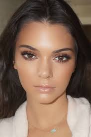 8 Makeup ideas to save today