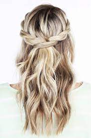 Se ti è piaciuto, fammelo sapere mettendo un pollice in su a questo video :) non dimenticarti di iscriverti al mio canale (clicca qui: . Acconciature Semplici E Veloci Per Tutti I Giorni