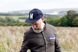If You Go Bald You Can Just Rock The Baseball Hat And Beard Like This Guy John Dunne Mens Fashion Casual Wear A Well Traveled Woman Style
