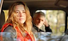 Return Finally A Role Worthy Of Freaks And Geeks Star Linda Cardellini Freaks And Geeks Linda Celebrity Gossip