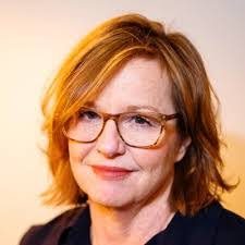 Lydia Pinnell's Instagram, Twitter & Facebook