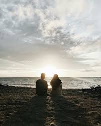 Ide prewedding senja ⭐ karena latarnya udah cantik, jadi nggak perlu banyak mikir ini itu~. Seyma A Gomulu Resim Fotografi Alam Pemandangan Khayalan Fotografi