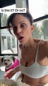 Weight Loss Journeys: Trust and Struggles Revealed