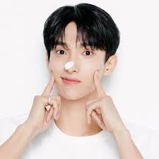 Daisy Yoon (yooneihlaing61)