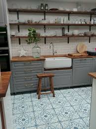 Cool 65 Gorgeous Kitchen Floor Tiles Design Ideas Https Lovelyving Com 2017 09 23 65 Gorgeous Kit Ikea Kitchen Design Ikea Bodbyn Kitchen Trendy Kitchen Tile